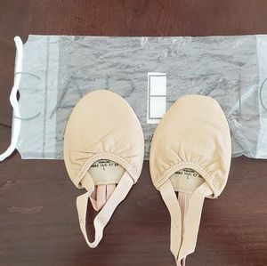 Capezzo - Leather Pirouette